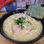 Yokosuka Gyutail Takemen - 牛テールラーメン醤油 税込950円