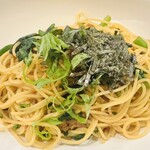 プロント - ホタテと菜の花の焦がし醤油バターのパスタ