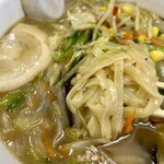 めんはうす健 - 野菜醤油らーめん