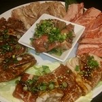 炭火焼肉炭蔵 古海店