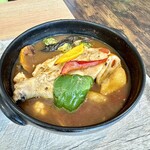 Hokkaido Sweets Parlour NORTH KITCHEN - チキンレッグの札幌スープカレー