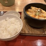 Mabo Senmon Ten Chin San - 四川豚軟骨麻婆豆腐定食