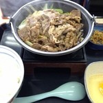 Yoshinoya Ichigosen Hirakata Ten - 牛すき鍋膳 580円 