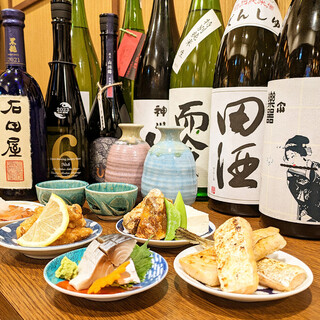 【日本酒に浸る】全国各地の銘酒と素材にこだわる豆皿料理