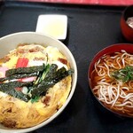 Soba Dokoro Honjin Hon Ten - 上から見たらこんなふう。