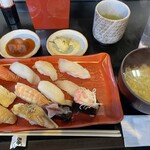 Kaiten Toyama Zushi Toyama Ekimae Ten - このセットで１０００円以下は満足✨✨✨