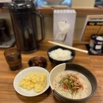 老虎苑 - かす汁定食とスクランブル