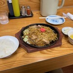 ナニワ - 料理写真: