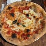 Harvest no Oka Ishigama Pizza Kobo - マルゲリータ　￥1,500