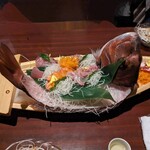 Kakurega Dining Waraku Kitashinchi Ekimae Ten - 