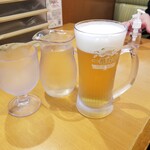 Saizeriya Atore Shinurayasu Ten - 生ビール＆デカンタワイン250白（税込400+200円）