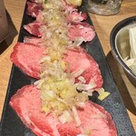 Yakiniku Marukawa Tsu Ekimae Ten - 