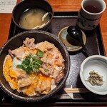 Torigen Funabashi Feisu Ten - 極み　もつ親子丼¥1050-