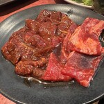 炭火焼 もくもく亭 - もくもく定食950円のお肉