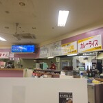 Mikuni Kyotei Food Court - 内観。