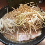 横浜家系らーめん りゅう - 料理写真: