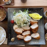 べじらいす - 料理写真:チキンカツプレート