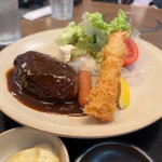 Shabu Shabu SUMIKA Shin Osaka Honten - Aランチ　ハンバーグステーキ＆エビフライとソーセージ