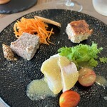 Restaurant 51 - 