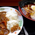 大衆食堂 半田屋 - 