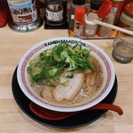 まこと屋 - ♪九条ねぎ背脂醤油ラーメン♪