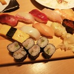 Sushi-ya Ginzo Oote Machi Fasuto Sukuea Ten - 