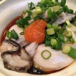 Seafood Izakaya Batchikoi - 磯の香りが堪らない酢ガキ。大ぶりのものが６～７粒