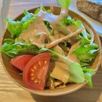 納屋cafe - 自家製ドレッシングの野菜サラダ