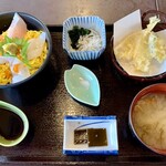 Restaurant Kihagi - ミニ海鮮丼セット 1,450円