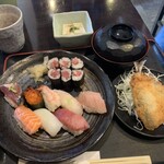 Sushi Shun Chikusa Honten - すし定食　上　¥1050(税込)