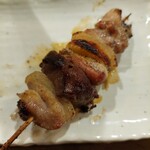 Toriyaki Shoten - もつ串