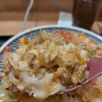 Yoshinoya Jr Kobe Eki Ten - とろとろたまごが美味しい(^ω^)