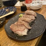 大衆鳥料理 元祖鳥焼き 鳥ボーン - 料理写真: