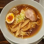 KIBARASHI - しょうゆラーメン(879円)