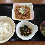 Yamada Udon Kino Me Ten - パンチ定食