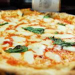 PIZZERIA FAMIGLIA - 