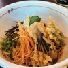 手打そば うどん あわ家 頌庵 - 料理写真:またひやしたぬきぶっかけ。細めの蕎麦と辛めの汁がお気に入り。なんといっても出されるお水がおおっと思うほど美味しい。みなさん普段からこんなお水飲んでいらっしゃるのかなぁ、うらやましい