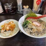 タンタン麺とからあげのジェイタン - 