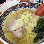 Ramen Takemi - 塩ラーメン700円