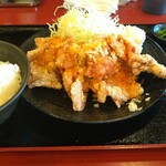 Chuka Shokudo Yoshidaya ShinOomae Ten - 油淋鶏定食 920円