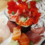 Taishu Sushi Sakaba Jinbee Taro Kuki Ten - じぇじぇっとこぼれる寿司