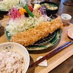 245071614 - サクサクとんかつのセット（写真は120g）