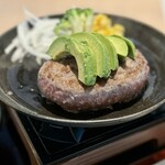 とろけるハンバーグ福よし - とろけるハンバーグ　Sサイズ
アボカド