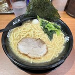 横浜家系ラーメン大和家 - 