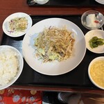 大衆中華食堂&酒場 金満園 - 