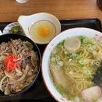 Kintaro - 牛どん＋ラーメン1,200円 最強タッグ♡