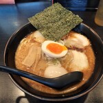 氷見ラーメン - 料理写真:氷見ラーメン醤油+チャーシュー2枚+味玉