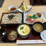 Washoku Restaurant Tonden Atsubetsu Ten - さざんか・北海道そば、2,002円