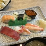 Washoku Restaurant Tonden Atsubetsu Ten - さざんか・北海道そば