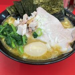 横浜家系ラーメン 宮里家 - 